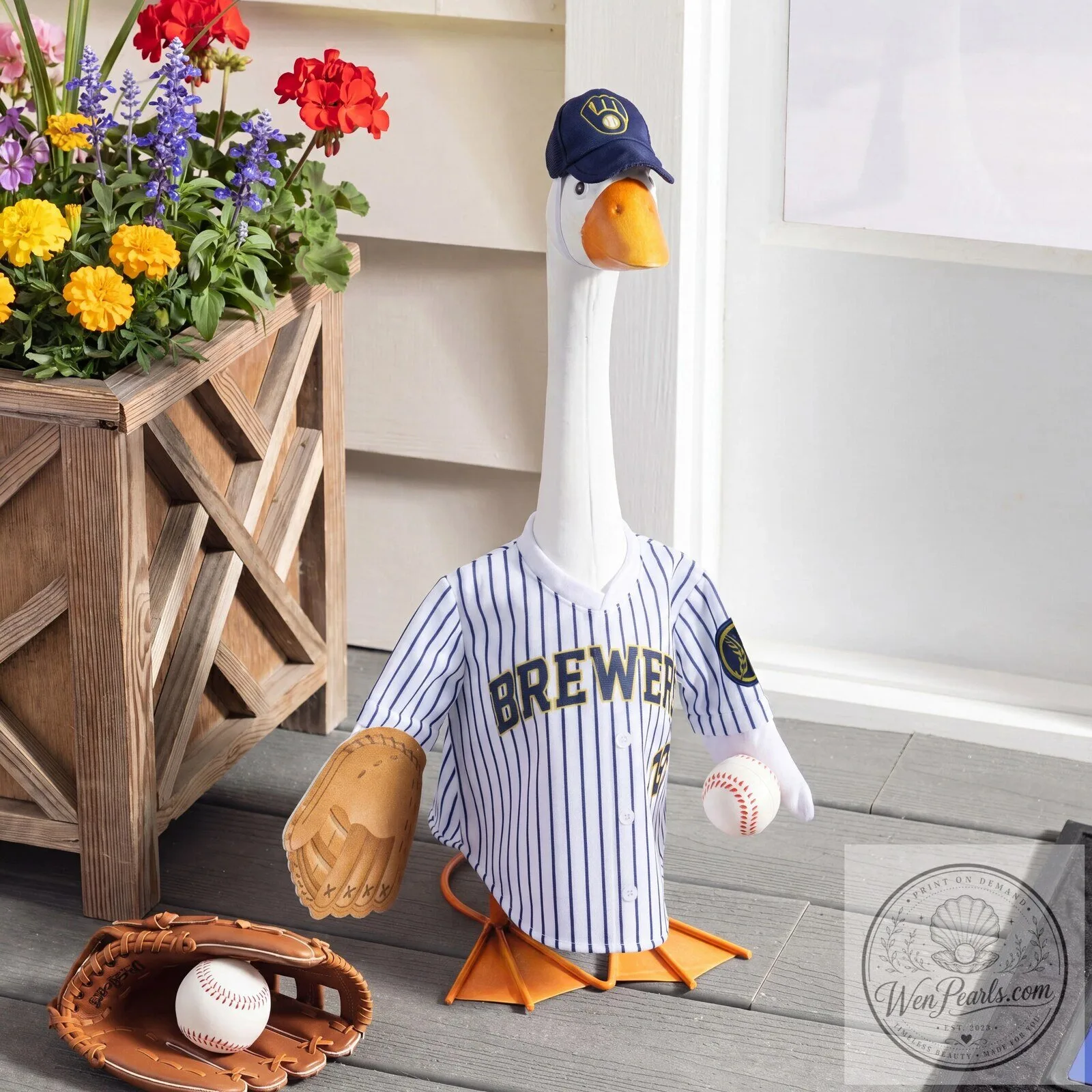 Milwaukee Brewers Baseball Goose Outfit